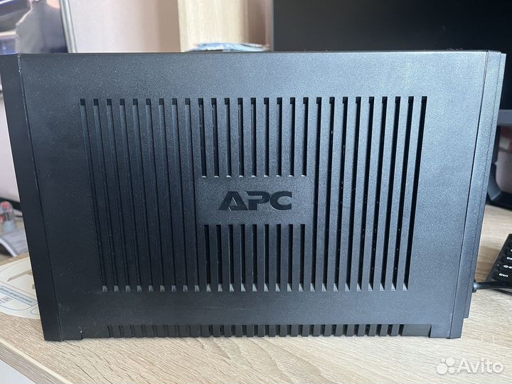 Ибп APC Back-UPS 1100 ва