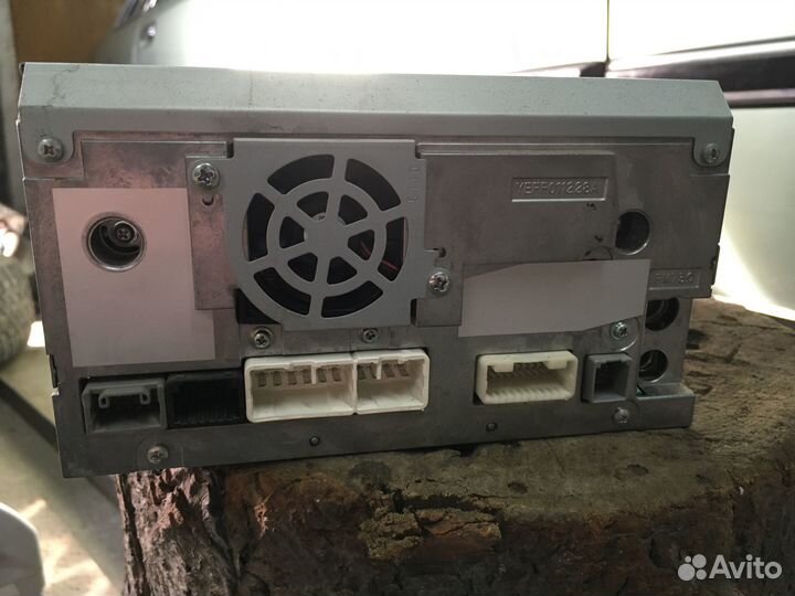 Автомагнитола Toyota Hilux 2009г, оригинал, б/у