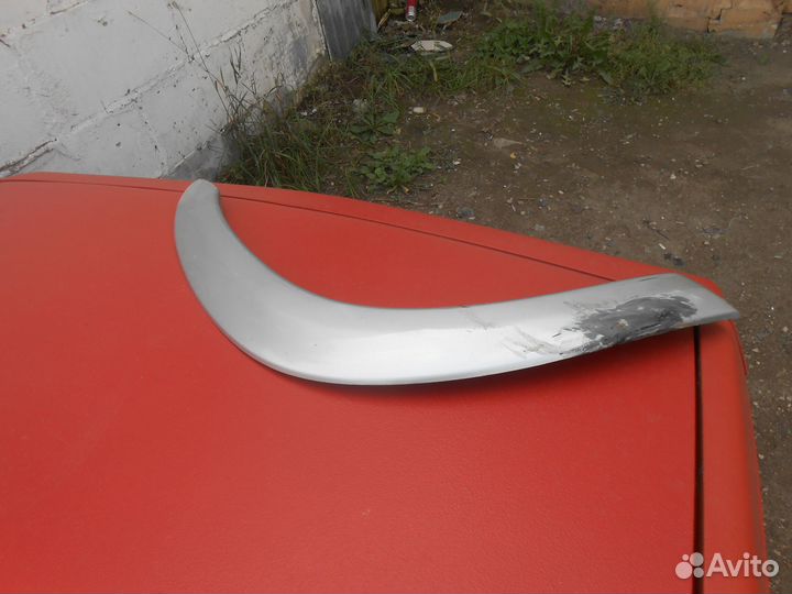 Накладка крыла раф-4