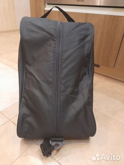 Новый чехол для хоккейных коньков