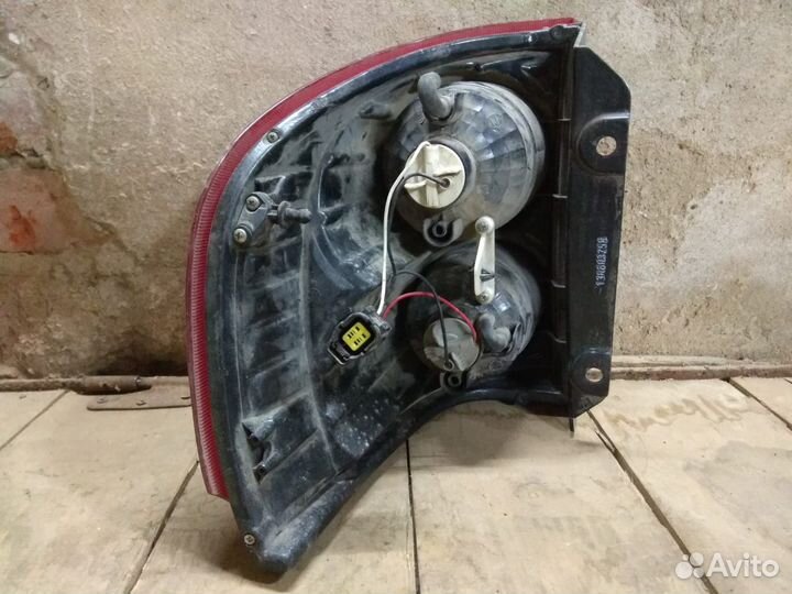 Фонарь задний на крыло нижний левый Hover H5