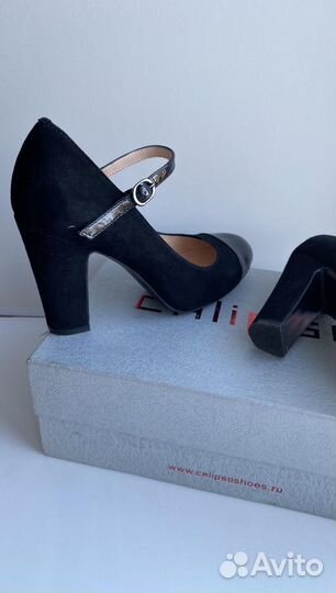 Туфли женские