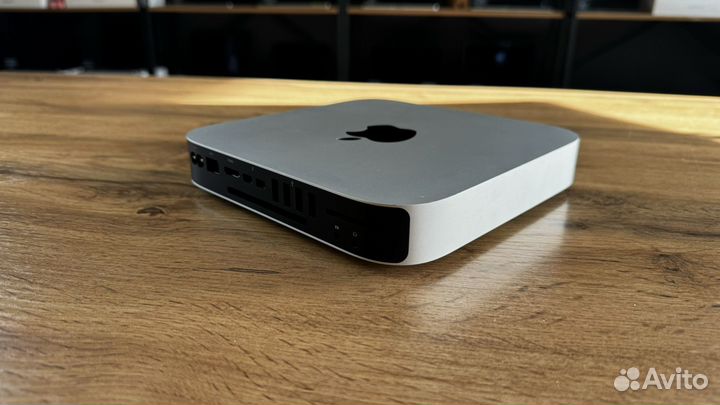 Mac mini 2017 i7 4.2 ghz/16/256ssd