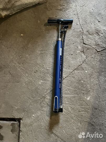 Насос для велосипеда