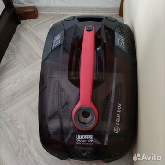 Моющий пылесос Томас wave xt с аквабоксом