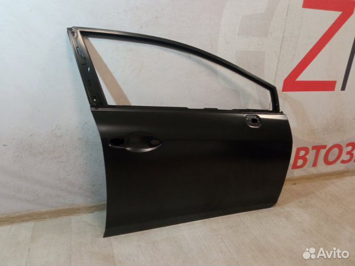 Дверь передняя правая Honda Civic 9 FB 2012-Нв