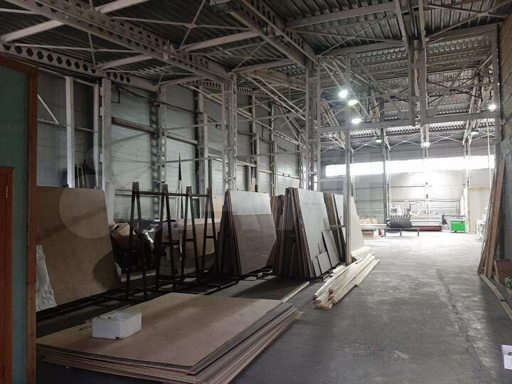 Склад, 1100 м²