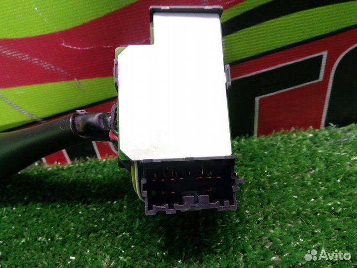 Блок подрулевых переключателей mitsubishi H31A,H32
