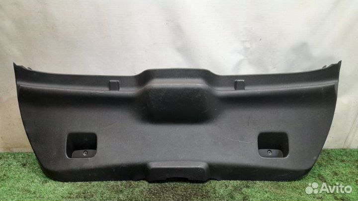 Обшивка крышки багажника Citroen C4 5D 1.6 110