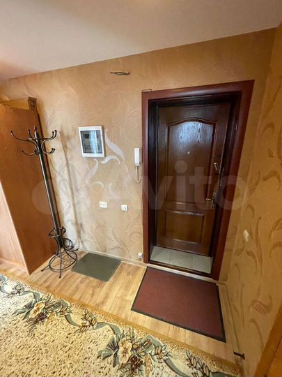 2-к. квартира, 56,9 м², 2/4 эт.