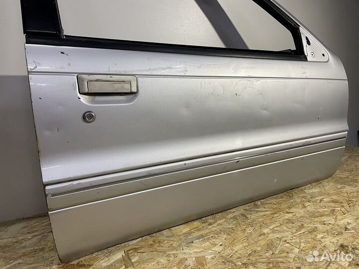 Mitsubishi Mirage Дверь передняя правая