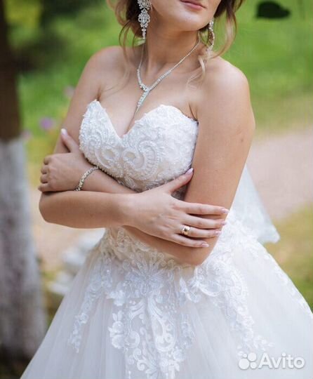 Платье свадебное