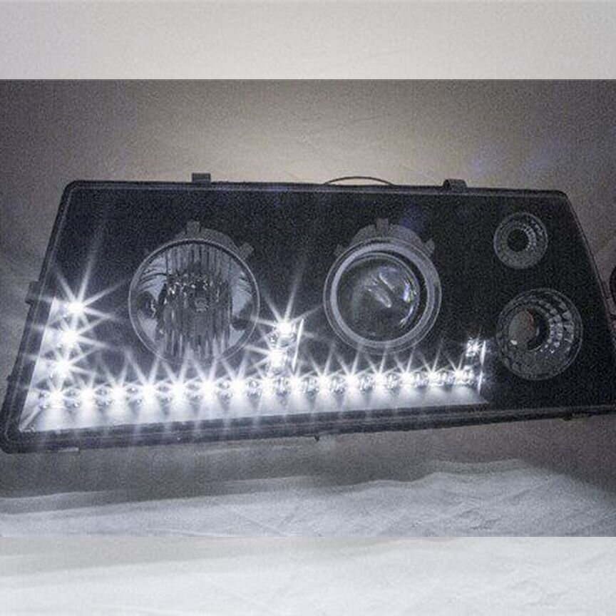 Фары ангельские глазки на ваз 2109. Ваз 2108 ангельские глазки. Линзованные фары ваз 2108. Ангельские глазки на ваз 2109. Ваз 2108 ангельские глазки.