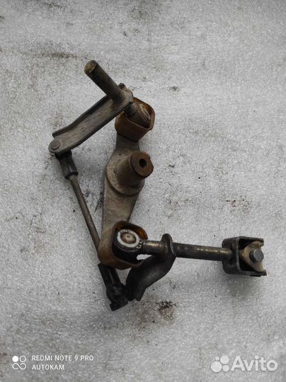 Механизм кулисы МКПП Daewoo Nexia n100