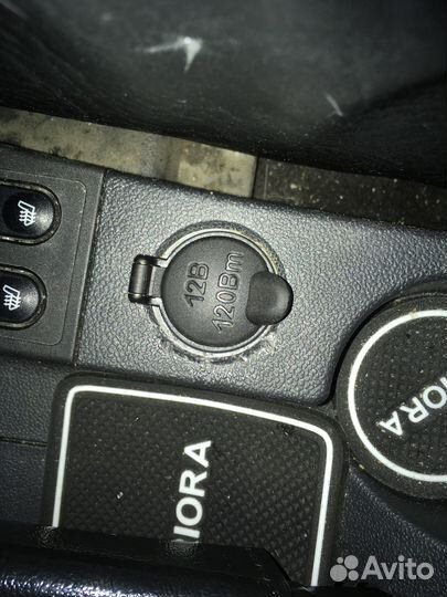 Прикуриватель (патрон) для подключения доп. потреб