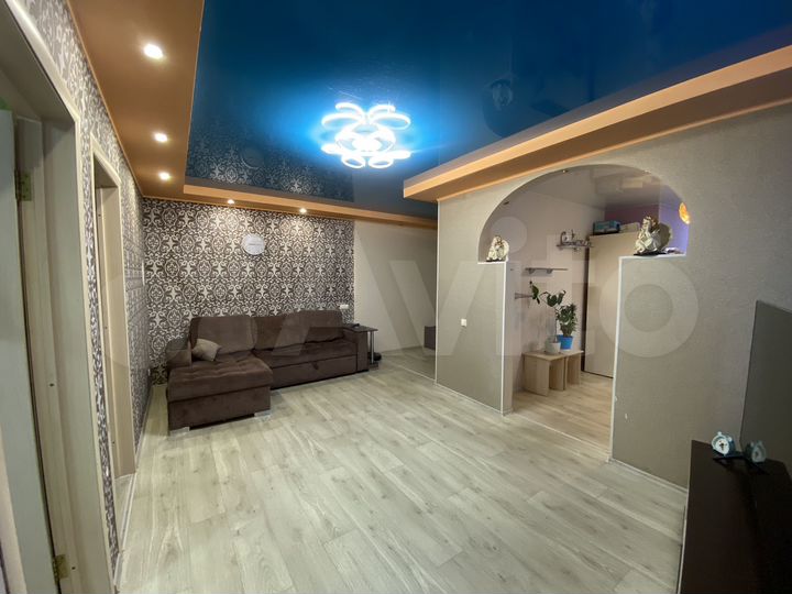 3-к. квартира, 63 м², 3/5 эт.
