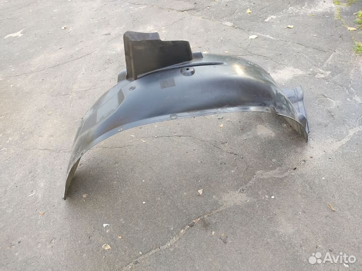 Подкрылок передний правый bmw x5 e53