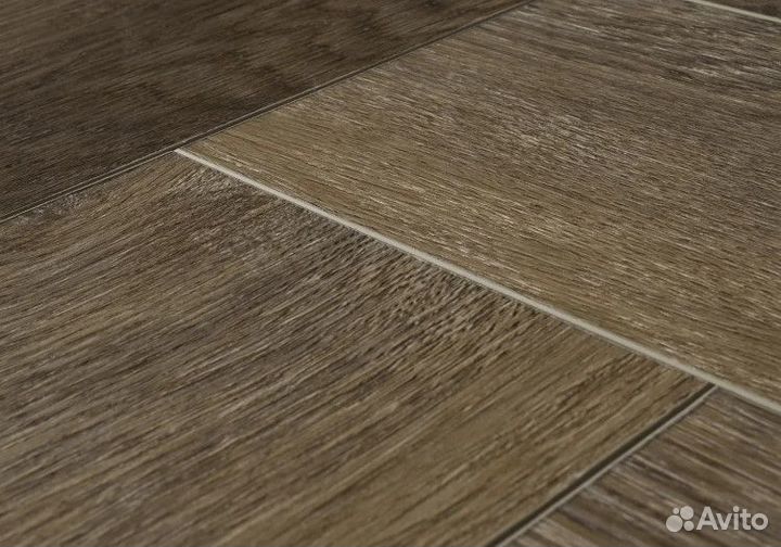 Кварц виниловый ламинат