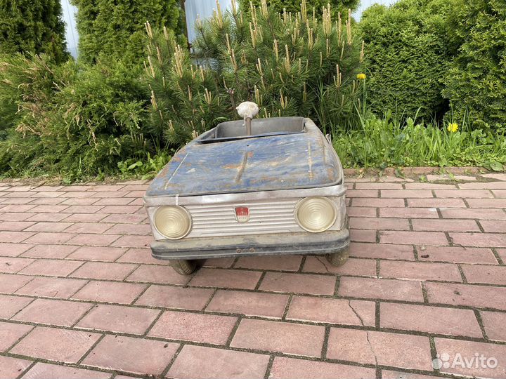 Машинка педальная Москвич СССР