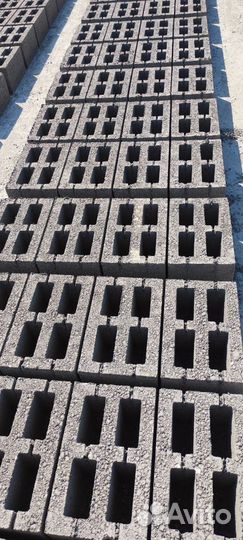 Блок для строительства стен