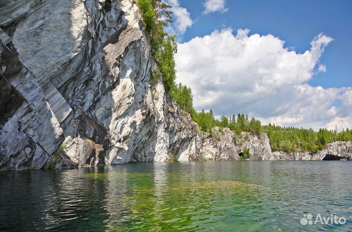 Экскурсия в Рускеала