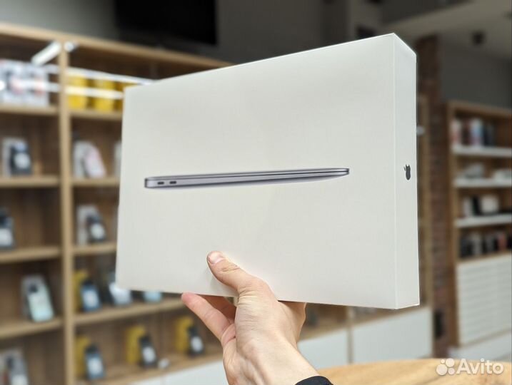 MacBook Air 13 (M1) 8/256 Space Gray