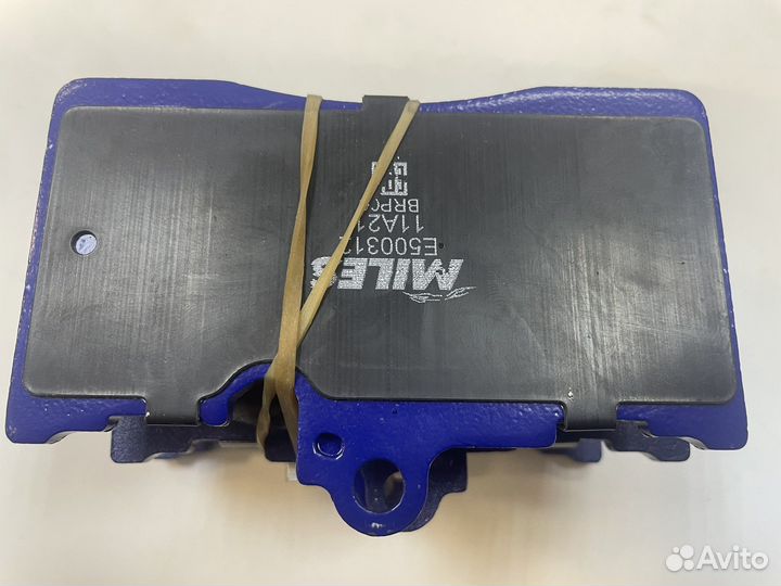 Тормозные колодки gs300