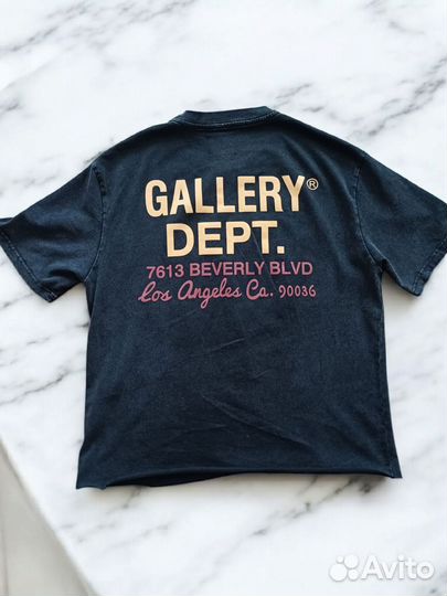 Футболка Gallery dept Car Show черная кропнутая