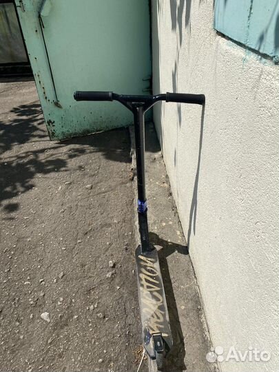 Самокат трюковой