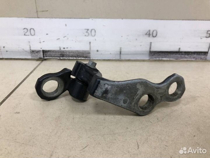 Петля двери передней правой верхняя Ford C-MAX 200