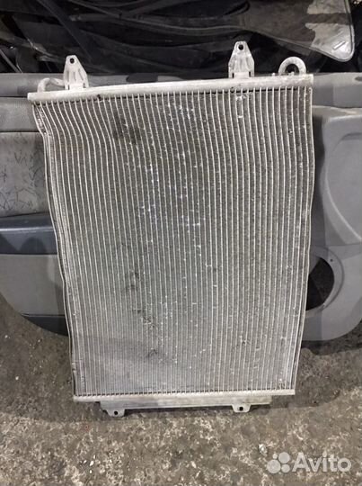Радиатор кондиционера Volkswagen Passat b6