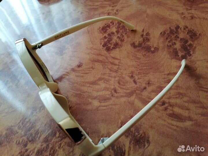 Солнцезащитные очки женские