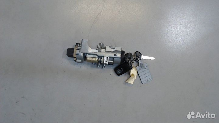 Замок зажигания Mazda 323 (BJ), 2002