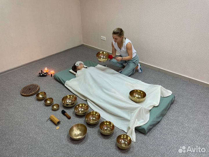 Массаж с тибетскими, поющими чашами