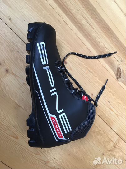 Лыжные ботинки 39