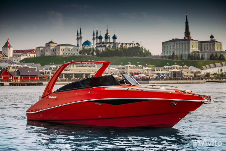 Новый катер Magniff 270 Freeflight