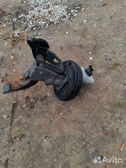 Вакуумный усилитель тормозов renault logan