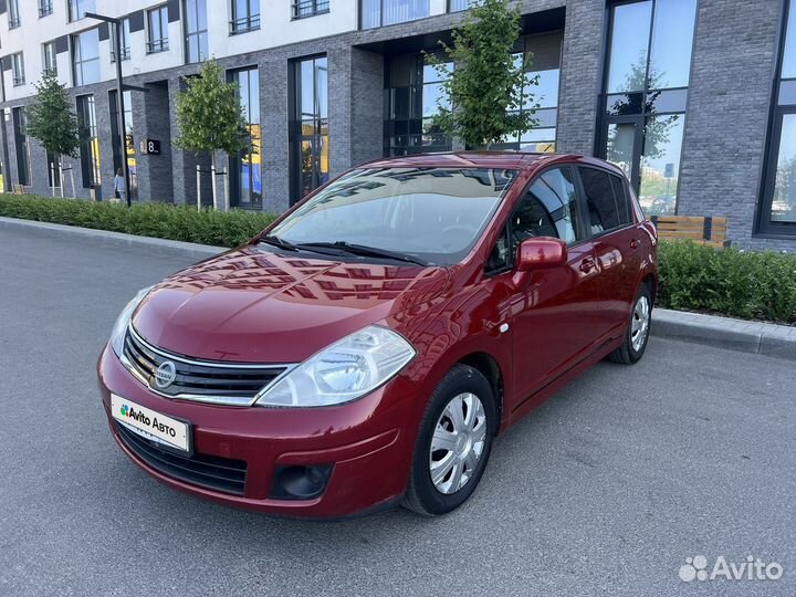 Nissan Tiida 1.6 AT, 2012, 94 000 км