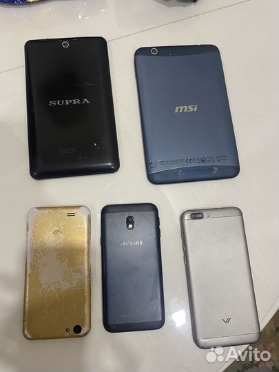 Сотвые телефоны и планшеты на запчасти одним лотом