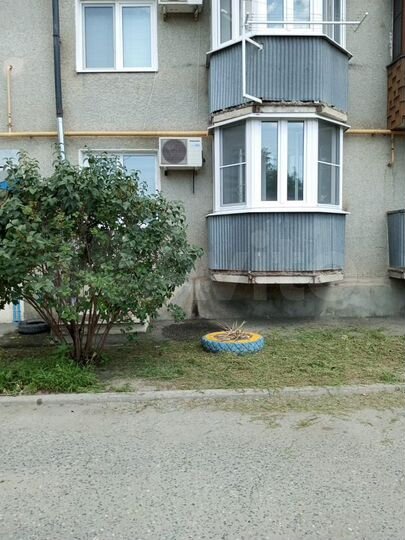 3-к. квартира, 60 м², 1/5 эт.