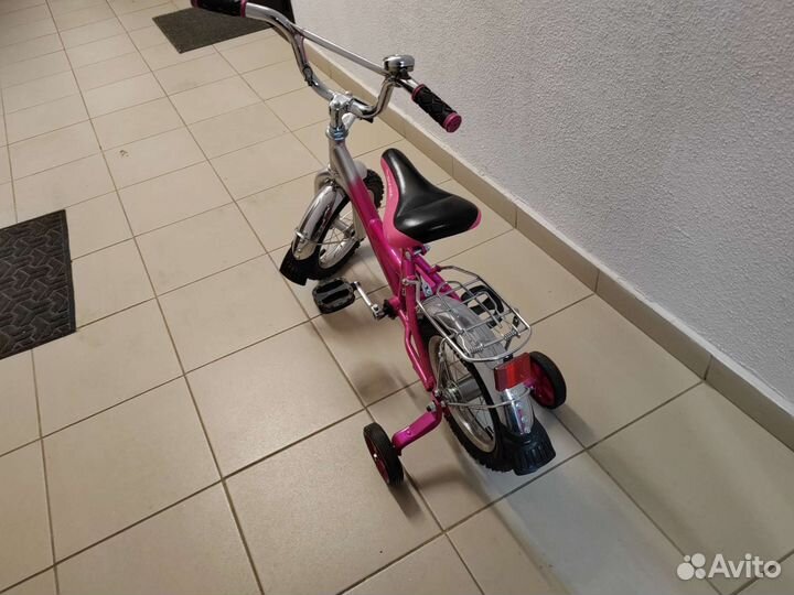 Велосипед четырехколесный