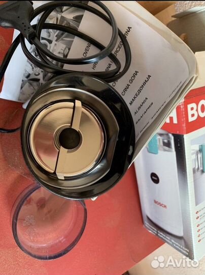 Кофемолка bosch новая