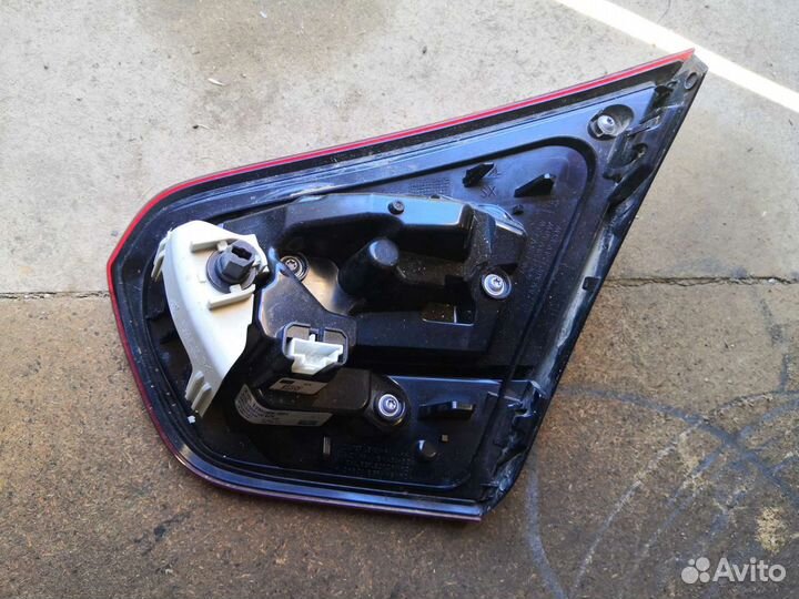 Фонарь левый внутренний Mercedes Benz GLA X156