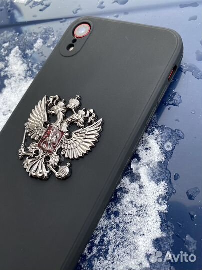 Чехол на iPhone