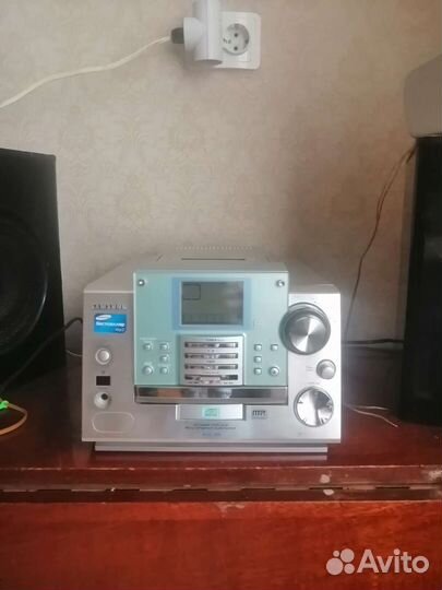 Музыкальный центр samsung