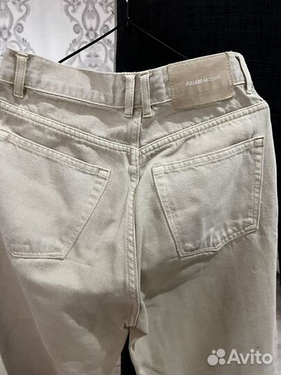Джинсы pull and bear женские 42-44 бежевые