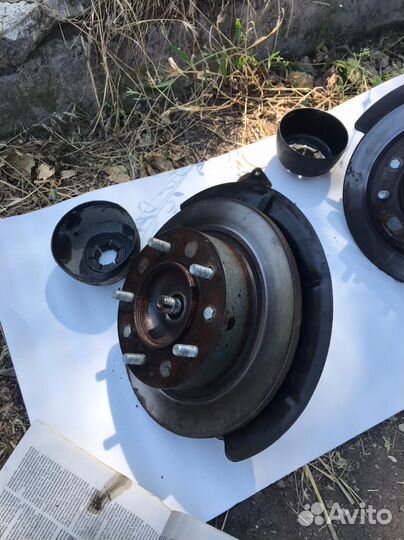 Поворотный кулак ваз Нива bronto