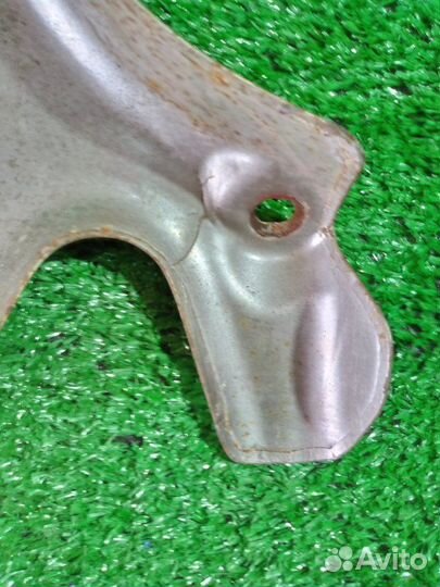 Тепловой экран Skoda Fabia 1.4 2004