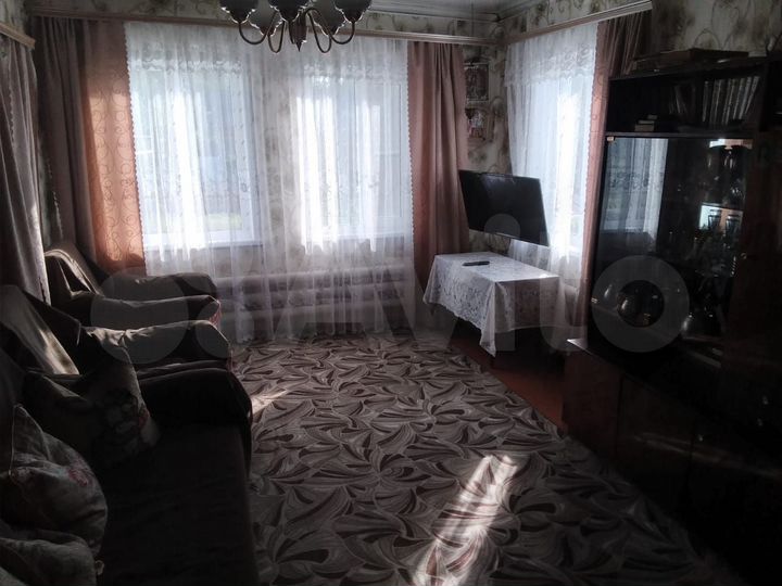 Дом 80 м² на участке 42 сот.