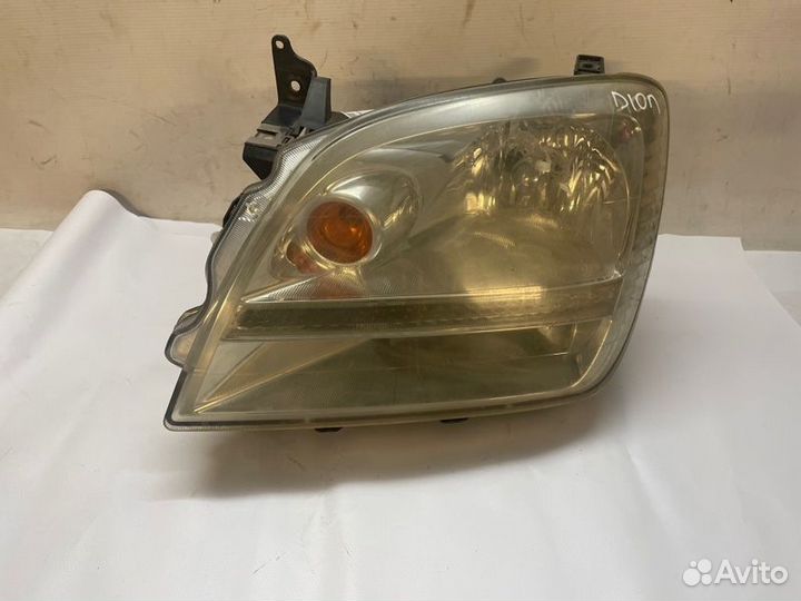 Фара передняя левая Mitsubishi Dion CR5W